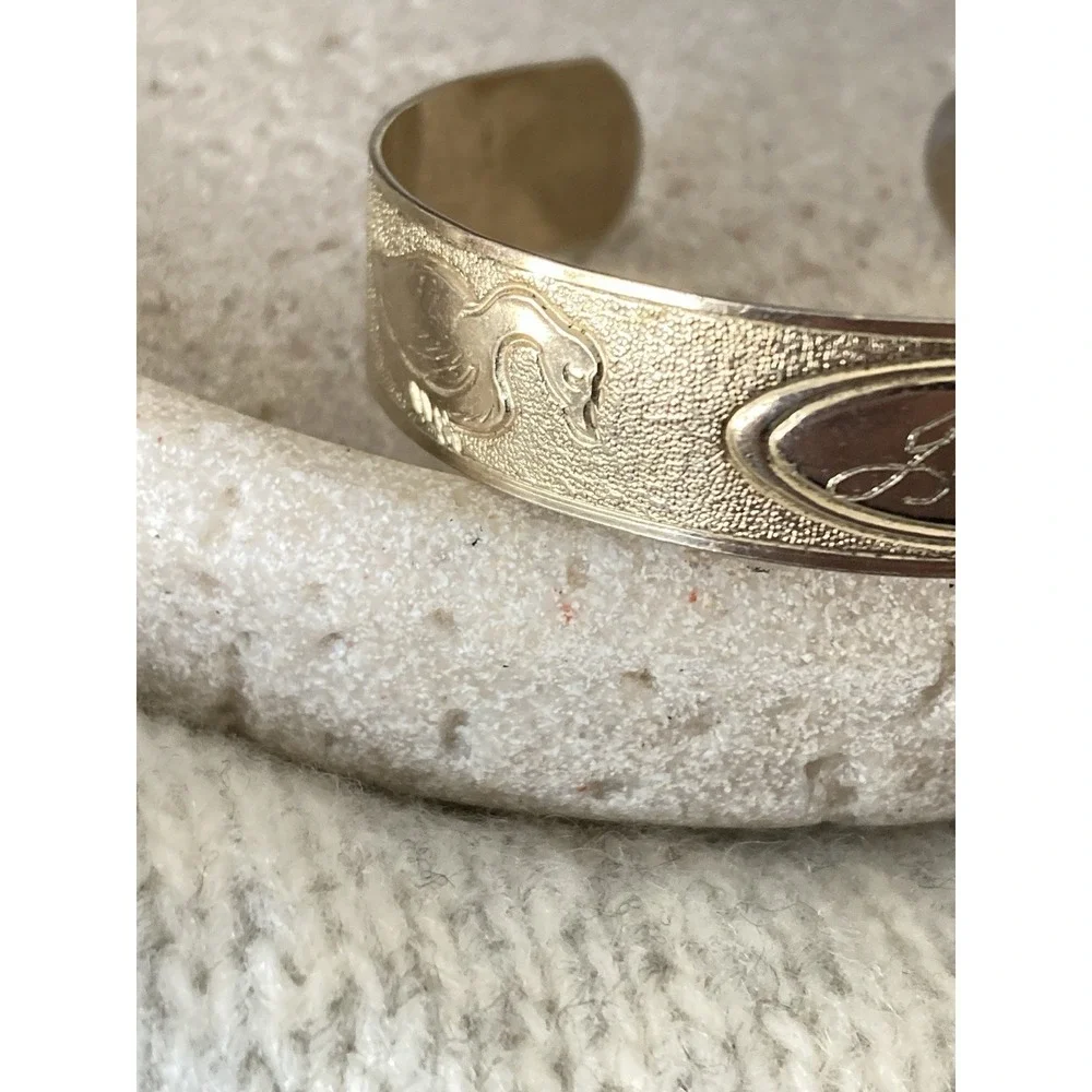 Vintage‎ Children's Cuff Bracelet Gold Tone Jill Name Embossed Animals